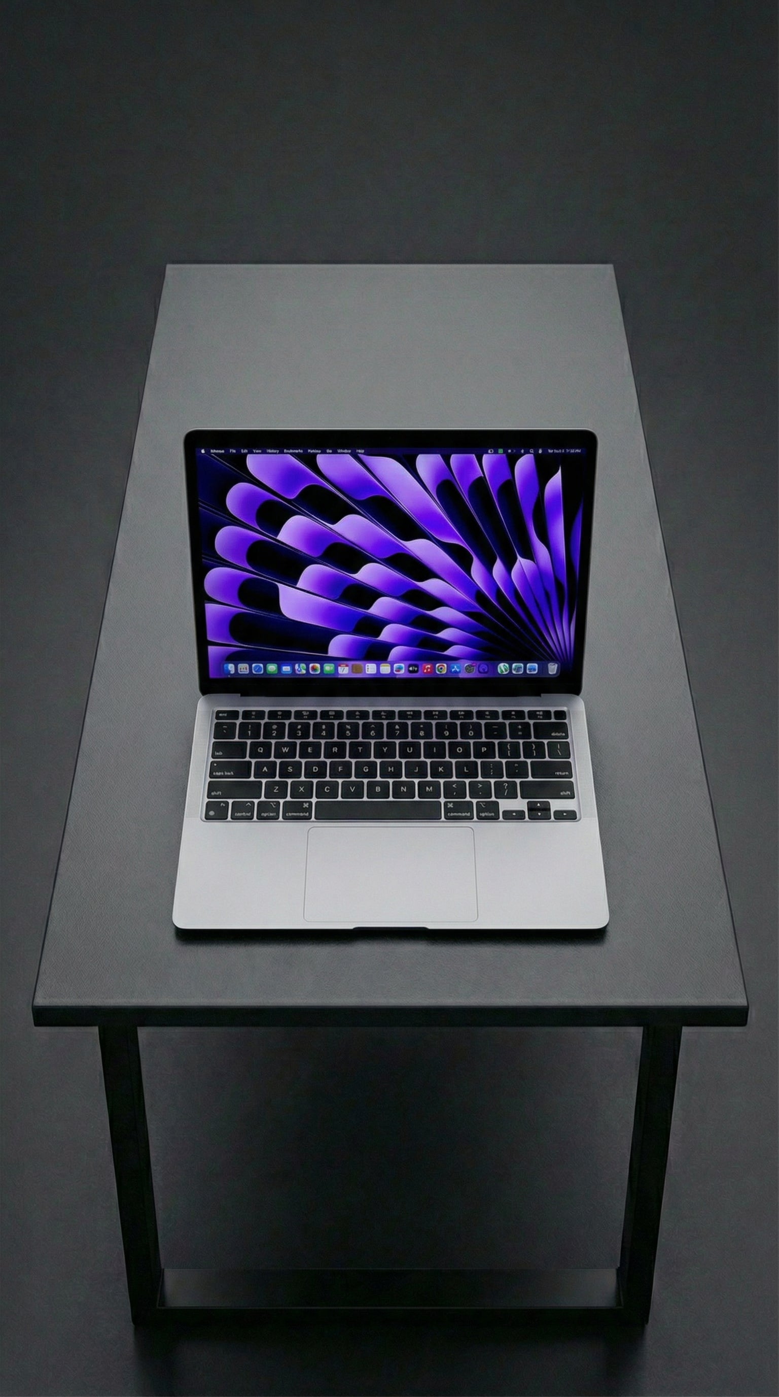 Apple MacBook Air i5 (Refurbished)